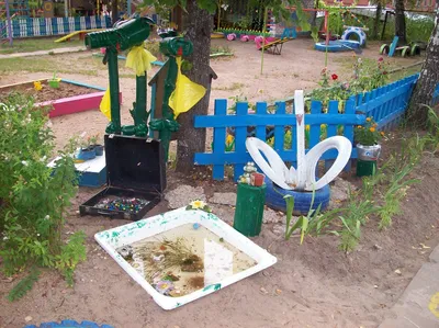 Благоустройство и озеленение территории детского сада - YouTube