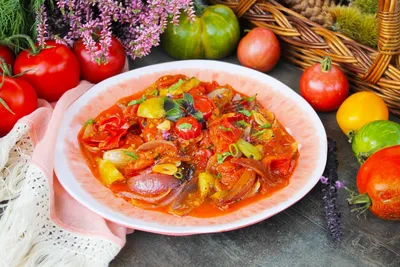 Карпаччо из цветных помидоров рецепт – Авторская кухня: Основные блюда.  «Еда»