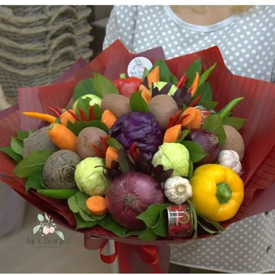 Овощные букеты с доставкой по Москве и области. Купить овощной букет в  подарок, на свадьбу, на День рождения