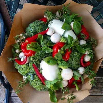 Букет из овощей и зелени купить за 2 950 руб в СПб