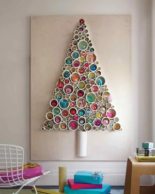 Декоративная елка своими руками: 15 идей | Рождественская ёлка своими руками,  Поделки, Современное рождество