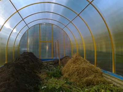 Construction of an arched greenhouse. Overview - YouTube