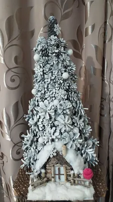 Новогодняя елка в эко-стиле из природных материалов h-35 см Подарки ручной  работы на новый год (ID#828370456), цена: 1580 ₴, купить на Prom.ua