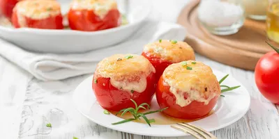 Фаршированные помидоры фаршем в духовке фото фотографии