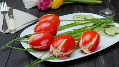 Салат Тюльпан - фаршированные помидоры - YouTube