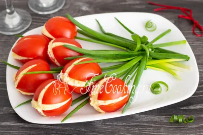 Закуска из помидоров \"Тюльпаны\"/ Фаршированные помидоры/Салат /How To Make  a Salad/ Salad Recipes - YouTube