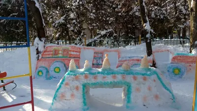 Фигуры из снега в детском саду фото фотографии