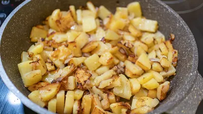 Как правильно хранить картошку после выкапывания в погребе и подвале