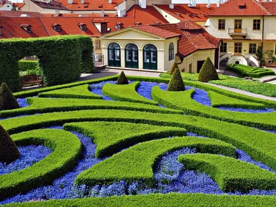 Сад во французском стиле