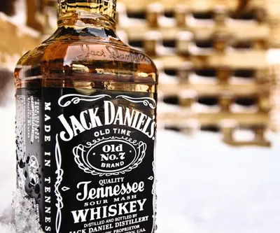 Обои Jack Daniels на iPhone SE