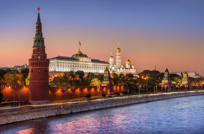 Скачать обои и картинки москва, россия, красная площадь, кремль,  достопримечательность для рабочего стола в разрешении 1366x768
