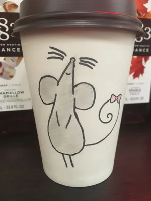 Рисунок на кофейном стаканчике | Яблоко обои, Дизайн чашек, Рисунок