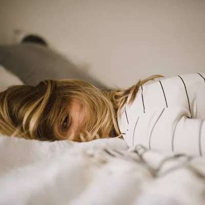 Что делать с бессонницей: 6 способов улучшить сон и наладить режим дня