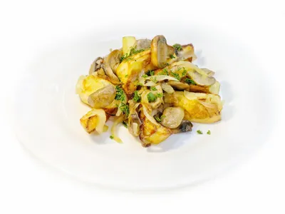 Картофель, жареный с белыми грибами — Доставка еды из ресторана Кураж
