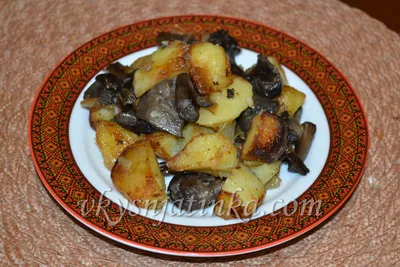 Жареная картошка с грибами.