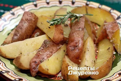 Картошка в фольге в духовке целиком: рецепт с видео и фото пошагово | Меню  недели