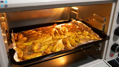 Картошка с сыром слоями в духовке рецепт с фото пошагово - 1000.menu