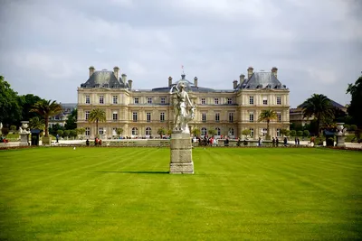Люксембургский сад, Париж редакционное изображение. изображение  насчитывающей напольно - 159000075