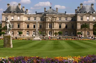 Люксембургский дворец — Википедия
