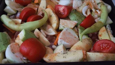 Мясо с овощами в духовке под сыром - пошаговый рецепт с фото на Повар.ру