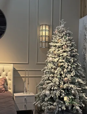 Новогодняя елка дома в комнате . …» — создано в Шедевруме
