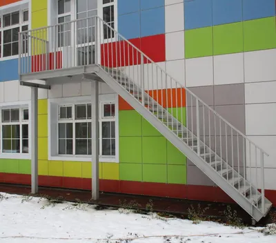 Перила и ограждение лестниц в детских садах | Metkov