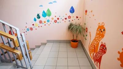 Оформление стен в детском саду в микрорайоне Некрасовка