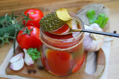 Огурцы в томатном соке на зиму рецепт фото пошагово и видео - 1000.menu