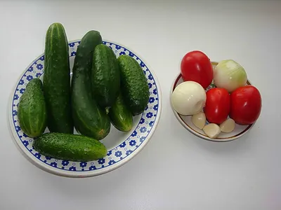 Огурчики в томатном соке - пошаговый рецепт с фото на Повар.ру