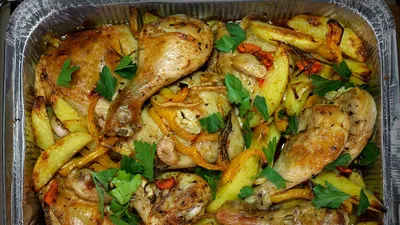 Курица с картошкой и овощами в духовке - рецепт автора Сергей Затолокин