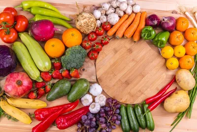 Ранние овощи и фрукты: чем они опасны для здоровья
