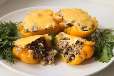 Перец фаршированный овощами и кускусом в духовке — рецепт с фото и видео