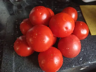В Астрахань начали привозить иранские помидоры | АРБУЗ