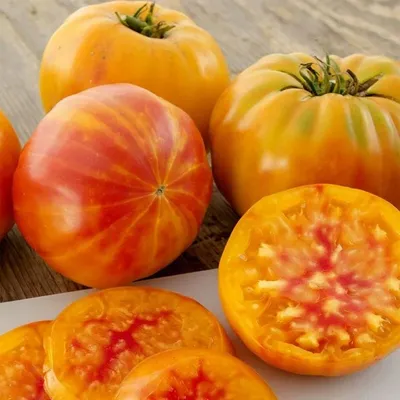 Купить Семена томат Загадка 0,2 г. Флора плюс в Киевской области от  компании \"Садовий Двір\" - 1247813744