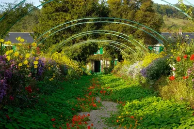 🏛️ Сад Клода Моне в Живерни: живое полотно истинного художника | Smapse