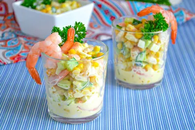 Салат с фасолью, кукурузой и сухариками — рецепт с фото пошагово