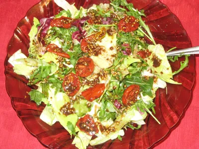 Салат с тунцом и вялеными помидорами - пошаговый рецепт с фото на Повар.ру