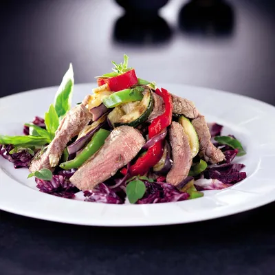 Салат из мяса и овощей - рецепт приготовления, фото-инструкция, ингредиенты