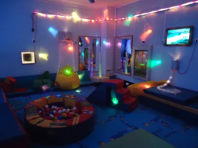 10 идей для оборудования сенсорной комнаты в детском саду