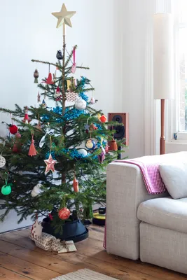 Как красиво украсить новогоднюю елку | Блог Comfy