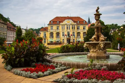 Прага: однодневная поездка в Теплице, Королевский курортный город |  GetYourGuide