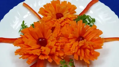 Цветок украшения моркови, украшение еды, роза, Стоковое Фото - изображение  насчитывающей украшение, природа: 95859796