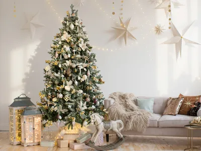 8 идей для самой прекрасной новогодней елки / AdMe