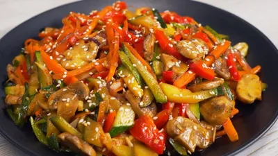 Замороженные овощи, быстр-замороженные овощи поддерживают овощи для того  чтобы остаться свежим здоровым питанием Стоковое Фото - изображение  насчитывающей съестно, свеже: 86033580