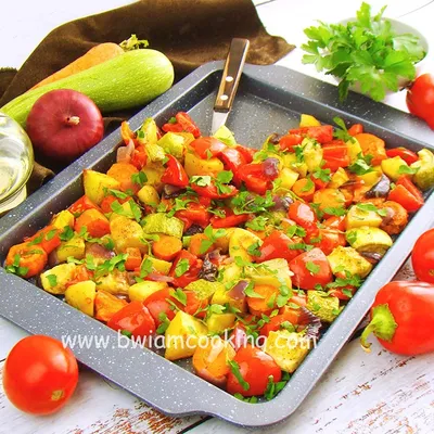 Овощи запеченные в духовке на противне рецепт с фото пошагово - 1000.menu