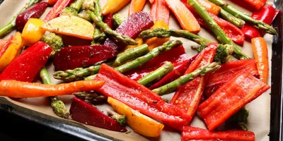 Как приготовить запечённые овощи в духовке: 10 лучших рецептов - Лайфхакер