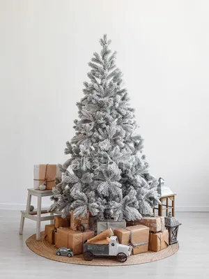 Искусственная елка Max Christmas заснеженная Снежная Королева 160 см