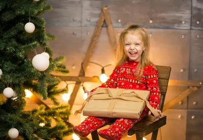 Россияне могут получить бесплатные детские подарки на Новый год. Как и где  их получить — infoforme.ru