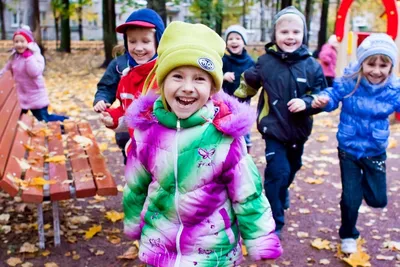 Прогулки в детском саду: как провести время на свежем воздухе с  максимальной пользой