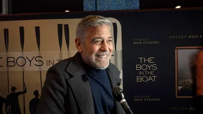 Фото Джорджа Клуни в формате webp
